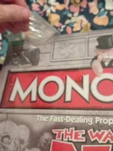 monopoly the walking dead