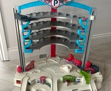 Hot Wheels Car Garage