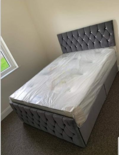 New Stylish single ,Double 4ft, 4ft6, King 5ft And 6ft Superking Sizes Divan Beds Instock. Drawers And Optional Tufted Mattresses Available. Free Delivery