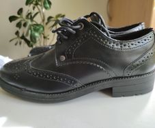 penguin shoes size 6