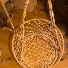 Hanging / Swinging seat.