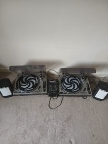 DJ decks