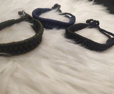 Paracord bracelet