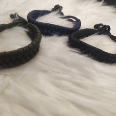 Paracord bracelet