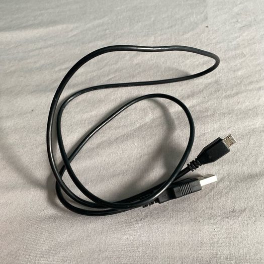 Miscellaneous electronic cables