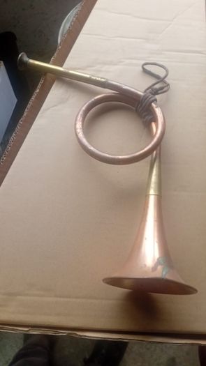 hunting horns