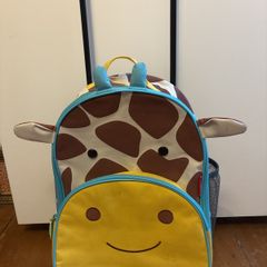Skip hop giraffe kids carry on luggage