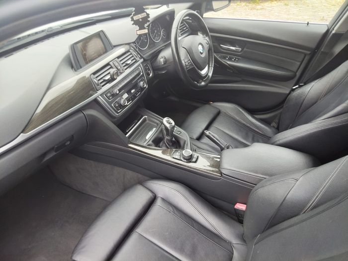 2012 Bmw 3-series