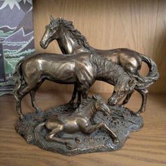 Veronese Design Majestic Mare and Foal Bronze Finish Horse Sculpture