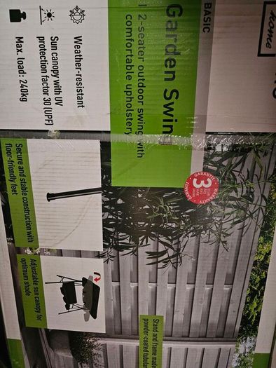 Gaden furniture -BRAND NEW Garden swing