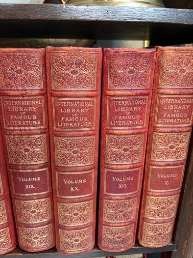 Antique Fitted Oak Bookcase & Books