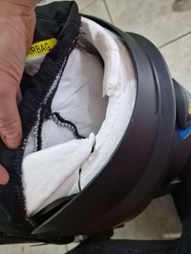 Damaged Be Safe Izi Go Modular Infant Car Seat and Base