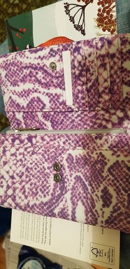 Brand New Kipling Handbag and matching wallet