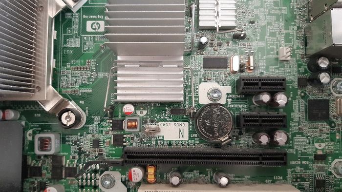 HP Compaq 6005 Pro Small Form Factor SFF PC