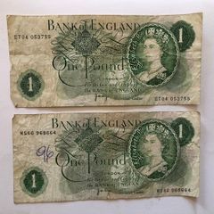 2 x Bank Of England One Pound Notes