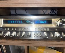 Pioneer SX- 3900 FM Quartz locked Stereo receiver 120watts