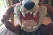 Taz Hear Me Snarl See Me Spin Tasmanian Devil Loony Tunes Plush Toy 1990s