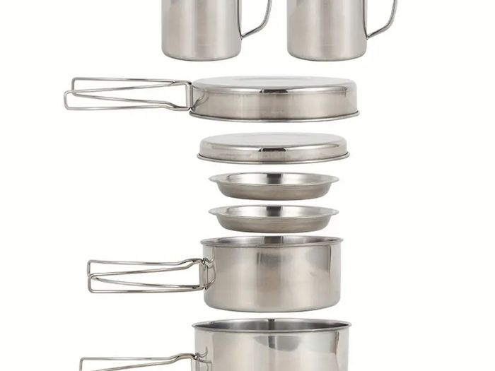 8 pieces camping cookware set. Compact and lightweight