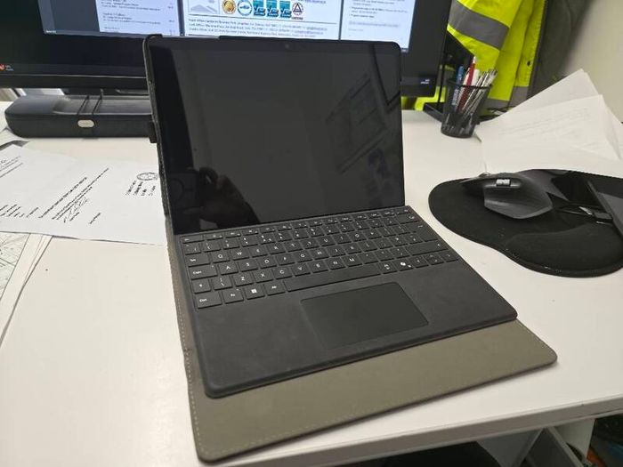 Microsoft surface pro 11th edition