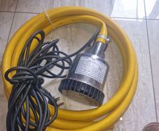 Arven Regal Submersible Slightly Dirty Water Drainage Pumps perfect for emptying HOT TUBS