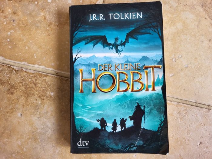 Der Kleine Hobbit von J. R. R. Tolkien