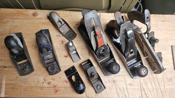 Lot of hand planes
