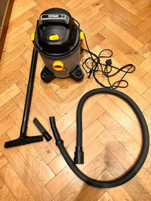 Vacuum cleaner