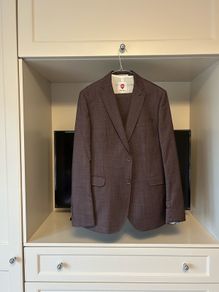 Suit