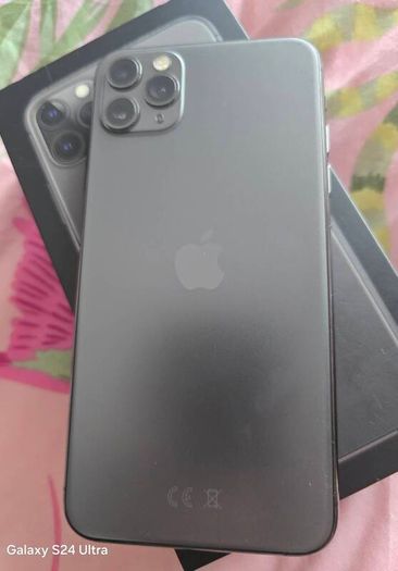 iphone 11  pro max