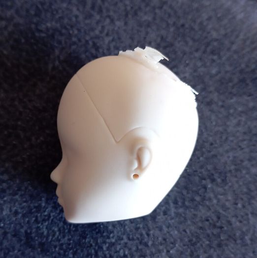 10 Doll heads