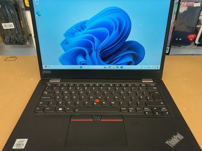Lenovo ThinkPad L13 13.3" i5-10210U (10th Gen) @ 1.6GHz 8GB RAM 256GB SSD Windows 11 Pro (Has a New Battery)