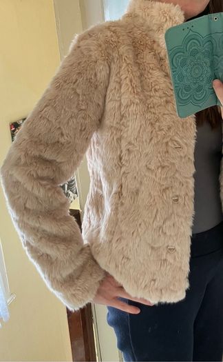 Oasis Fake Fur Jacket in Cream