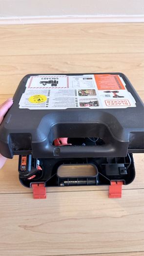Hammer Drill Black+Decker 18V 2 Speed with 2 x 1.5Ah Batteries