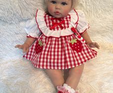Reborns By Laura.  Stunning Baby Crystal.  Heavy, Weighted Reborn Doll.  Welcome to View