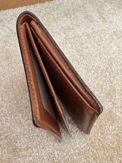 Louis Vuitton Card ID holder