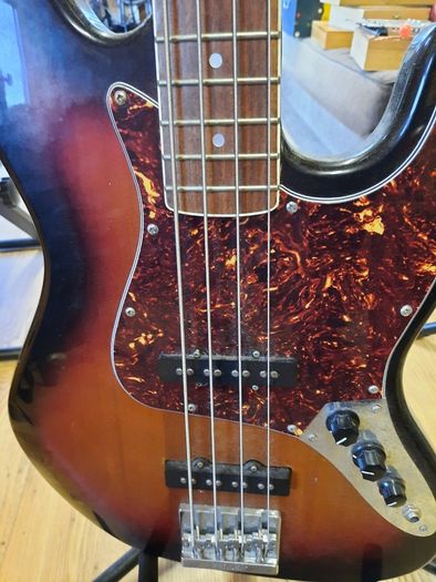 Fender Jazz Bass