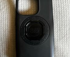 Quad lock iPhone 15 Pro Case