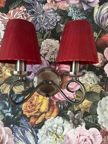 2 set of wall lights
