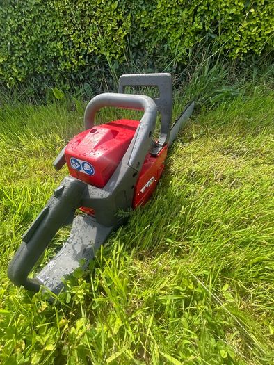 chainsaw