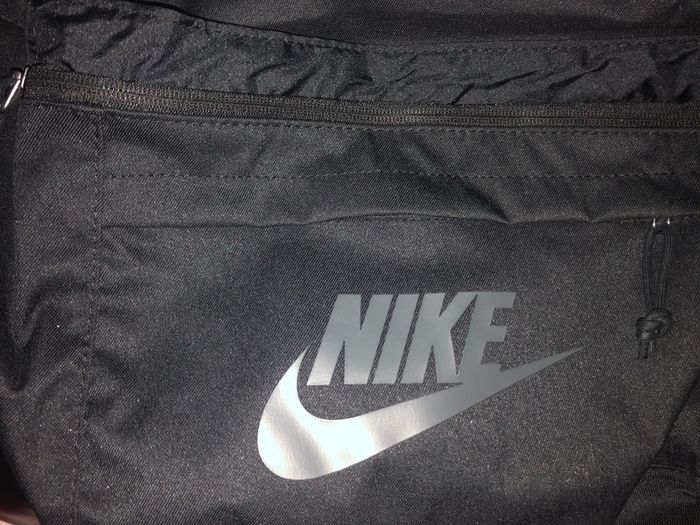 nike crossbody shoulder tech bag brand new