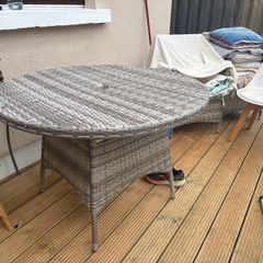 patio / garden table and chairs