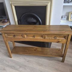Hall table