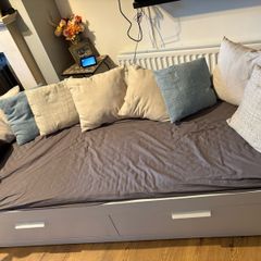 day bed
