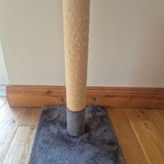 Scratching Post
