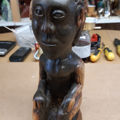 African carving