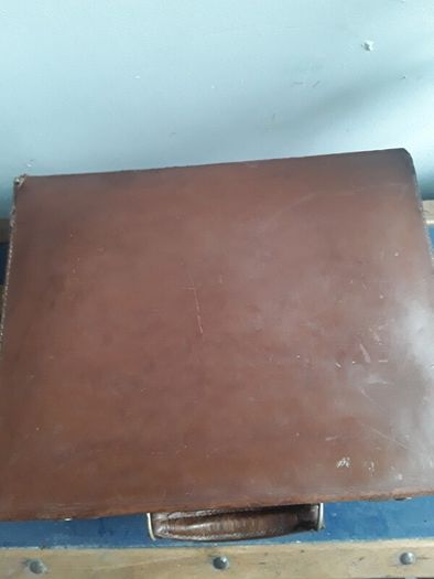 Vintage Doctors case