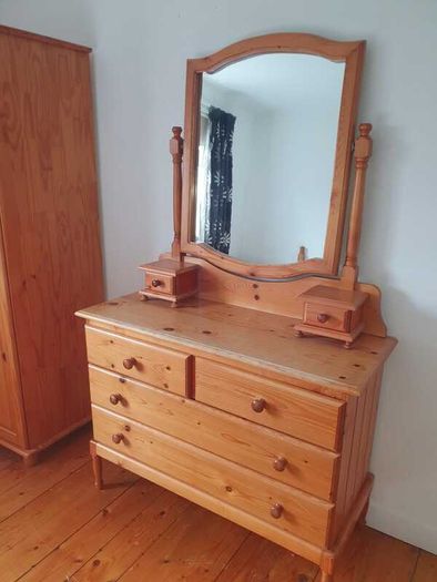 Job lot of furniture and appliances
