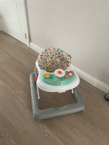 baby walker