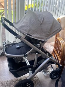Uppababy vista v2