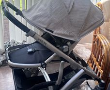 Uppababy vista v2